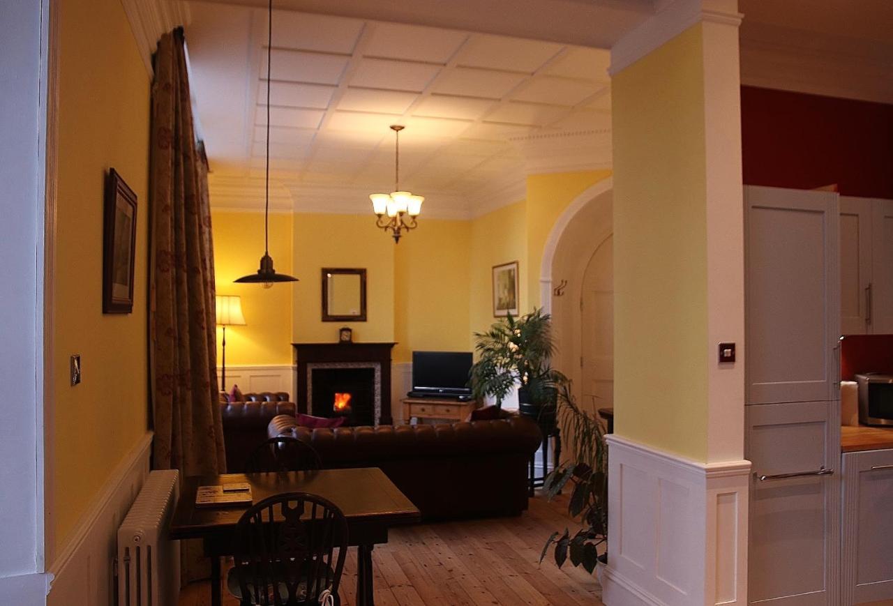 The Old Convent Holiday Apartments Fort Augustus Exterior photo